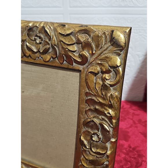 Vintage Ornate Gold Picture Frane Floral Scroll Motif Ralph Lauren Christmas - Picture 6 of 8